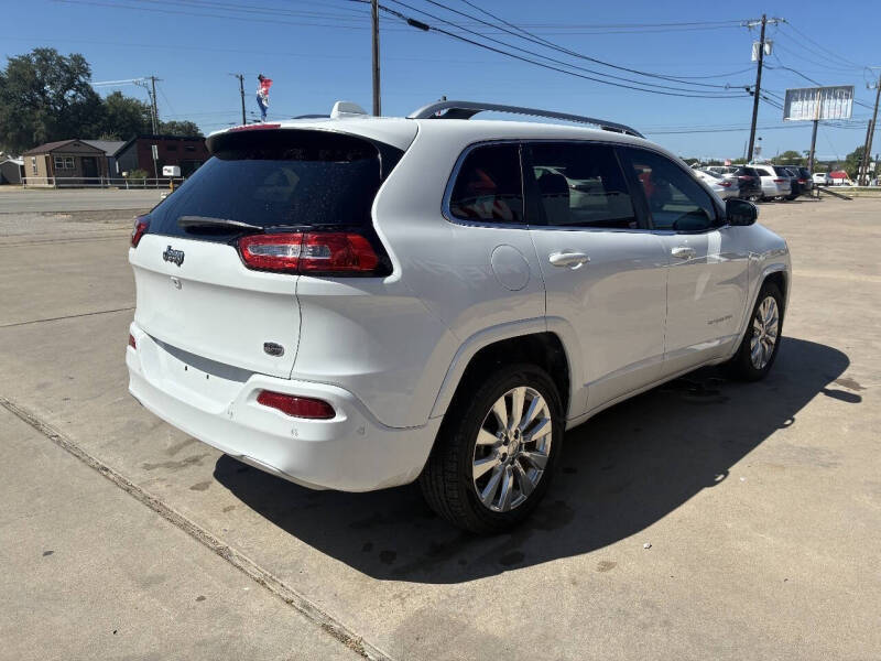 2017 Jeep Cherokee Overland