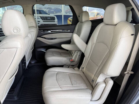 2021 Buick Enclave Essence