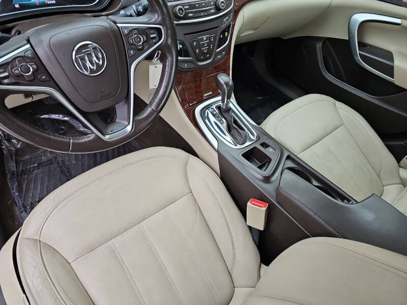 2015 Buick Regal Base photo 13