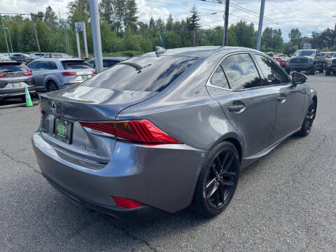 2017 Lexus IS 200t