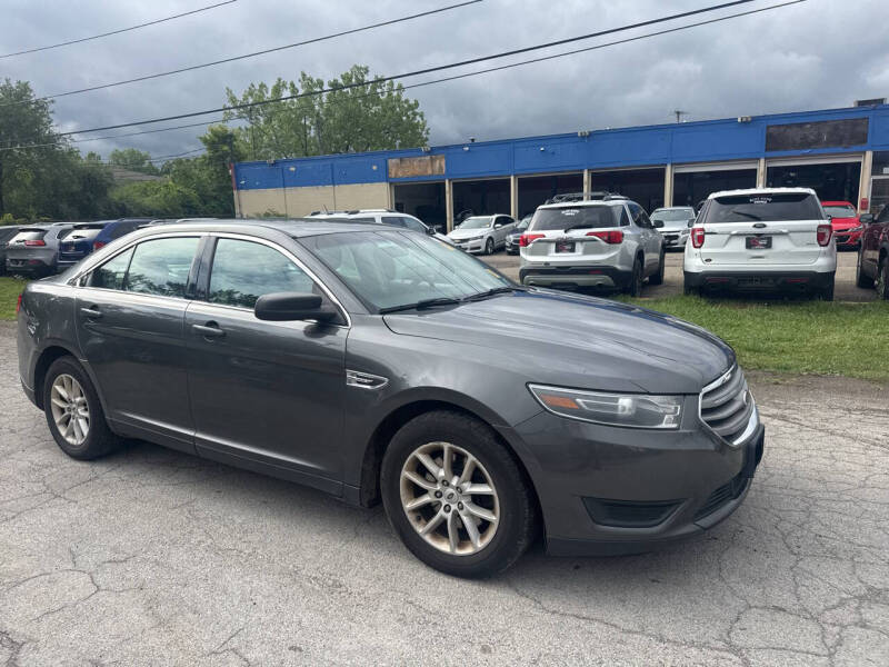 2015 Ford Taurus SE