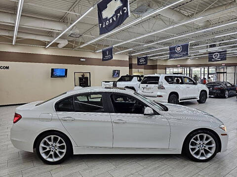 2015 BMW 3 Series 320i