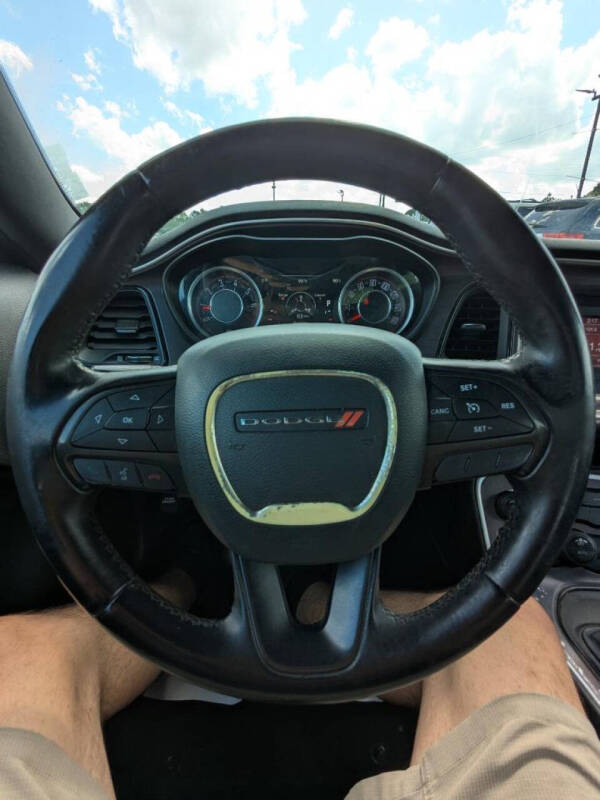 2016 Dodge Challenger SXT