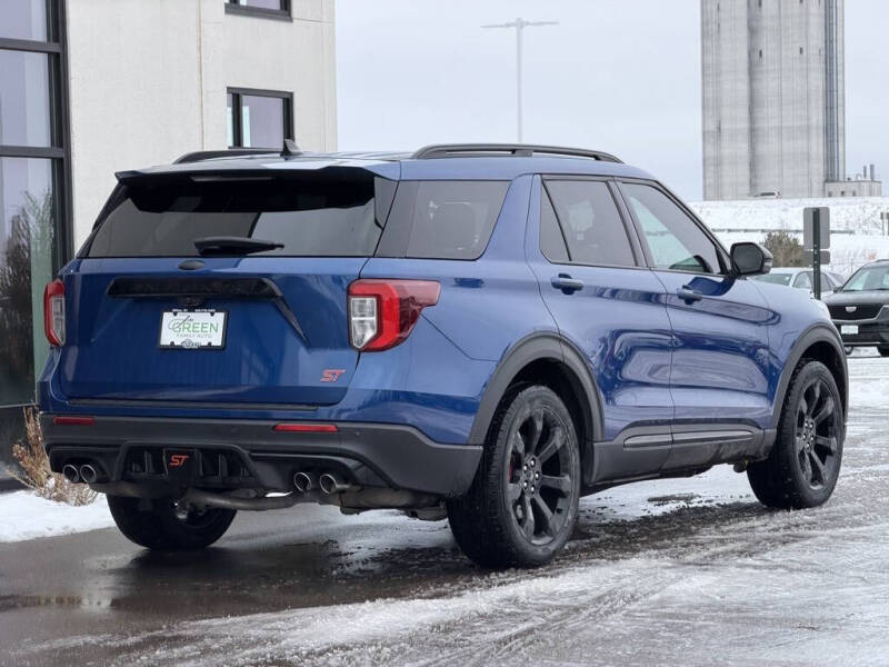 2022 Ford Explorer ST