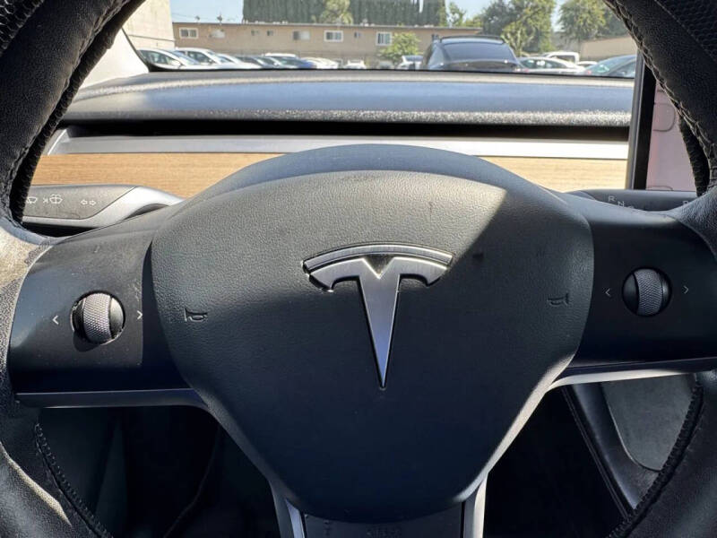 2021 Tesla Model Y Standard Range