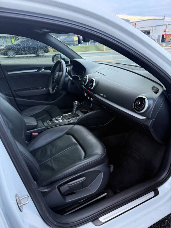 2019 Audi A3 Titanium 40 TFSI