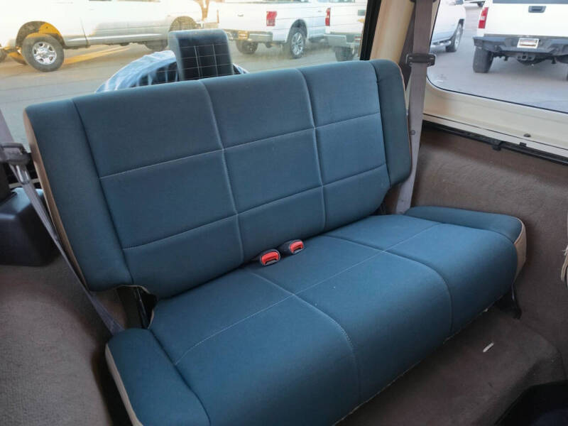 2000 Jeep Wrangler Sahara