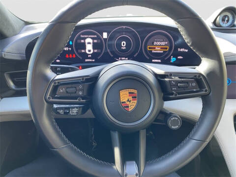 2020 Porsche Taycan Turbo