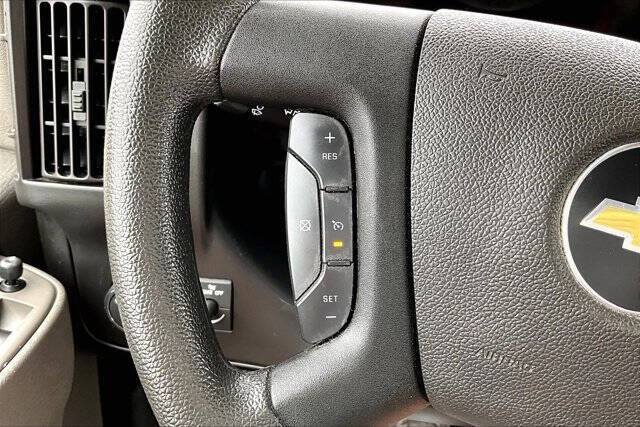 2024 Chevrolet Express 2500