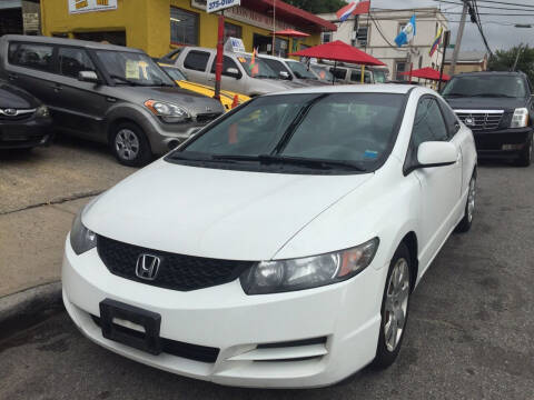 2011 Honda Civic for sale at Drive Deleon in Yonkers NY