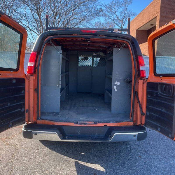 2020 Chevrolet Express 2500