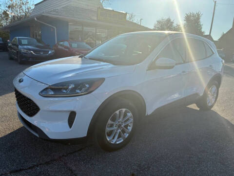 2020 Ford Escape SE