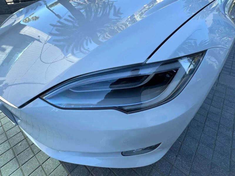 2020 Tesla Model S Long Range Plus