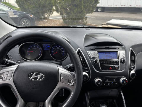 2011 Hyundai Tucson GLS