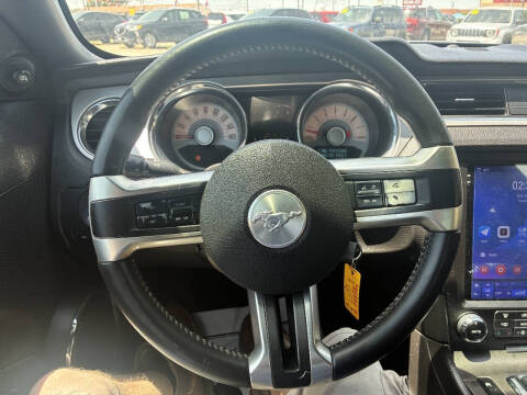 2011 Ford Mustang V6