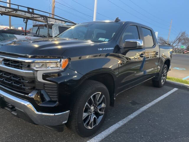 2022 Chevrolet Silverado 1500 LT