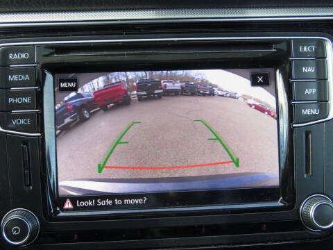 2018 Volkswagen Passat 2.0T SEL Premium