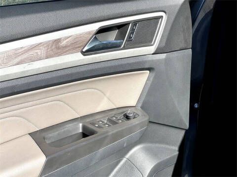 2022 Volkswagen Atlas Cross Sport V6 SE 4Motion