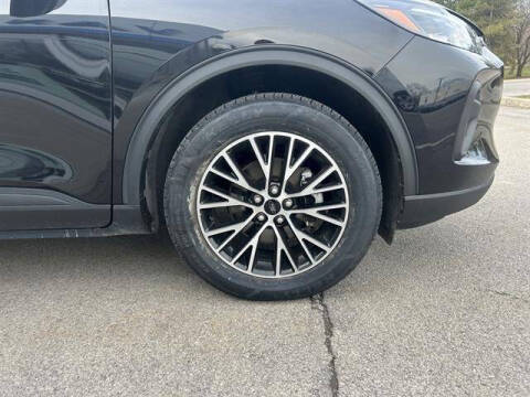 2023 Ford Escape Hybrid Active