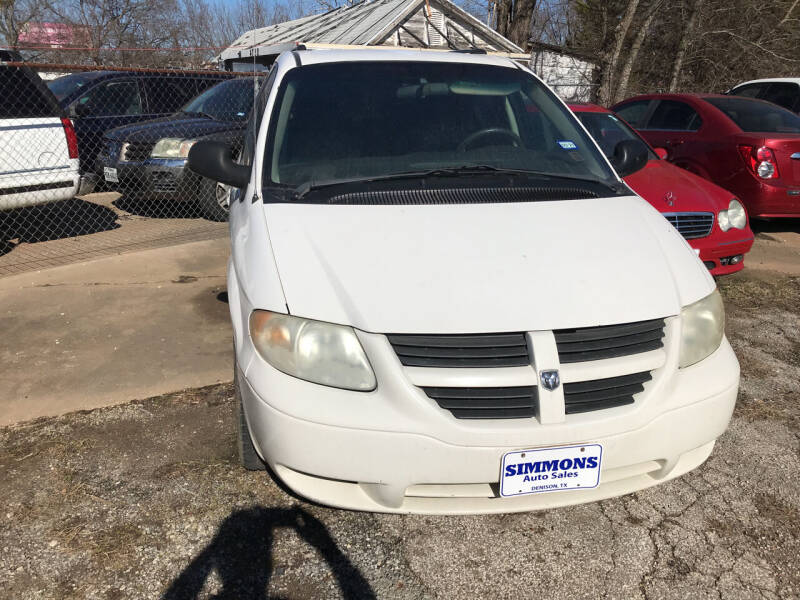 2005 Dodge Caravan for sale at Simmons Auto Sales in Denison TX