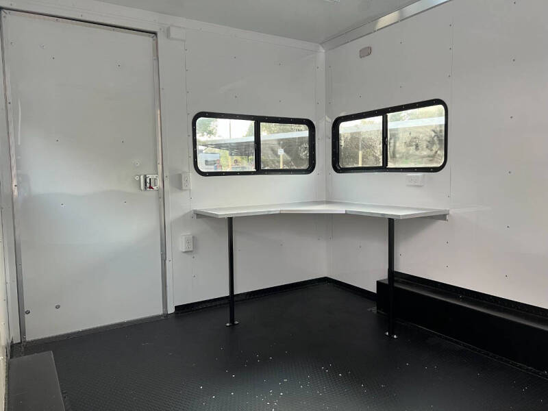 2026 Cargo Craft 8.5X14 OFFICE TRAILER