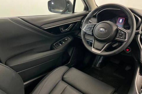 2025 Subaru Outback Touring