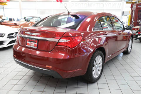 2012 Chrysler 200 Touring