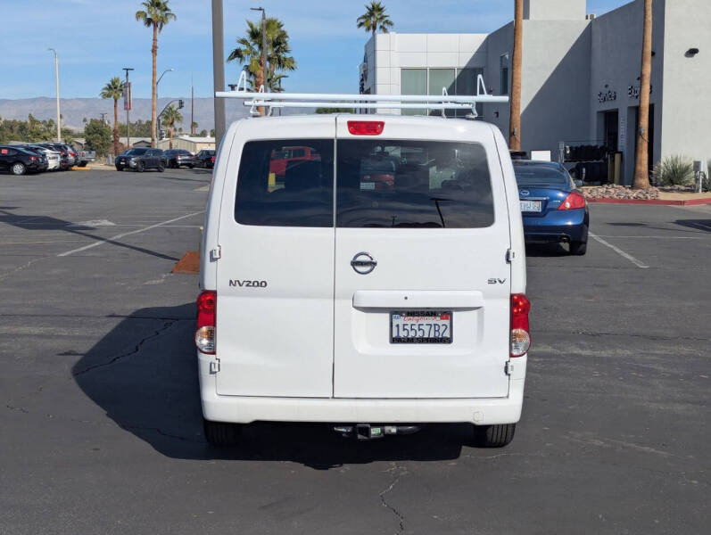 2015 Nissan NV200 SV