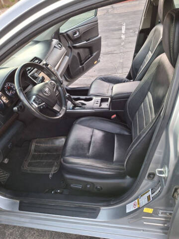 2017 Toyota Camry XLE