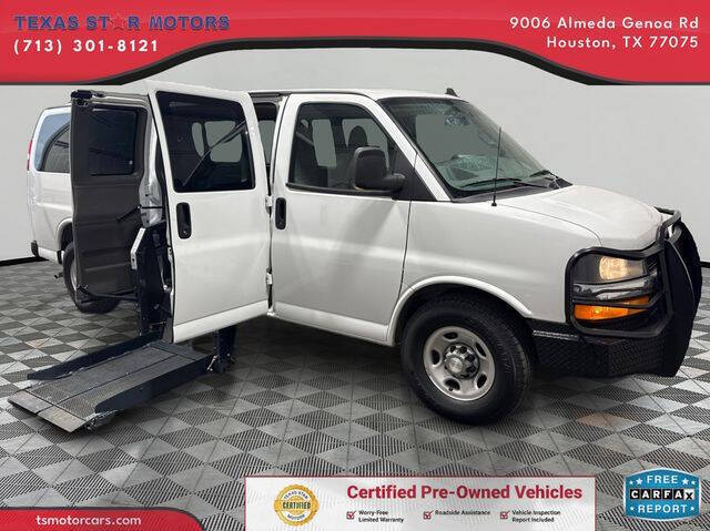2017 Chevrolet Express LT 3500