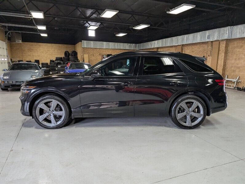 2023 Genesis GV70 2.5T Standard