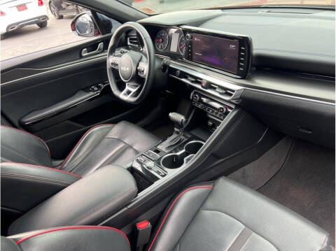 2022 Kia K5 GT