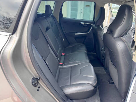 2011 Volvo XC60 3.2