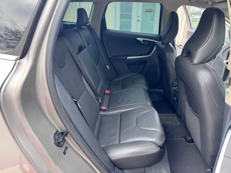 2011 Volvo XC60 3.2