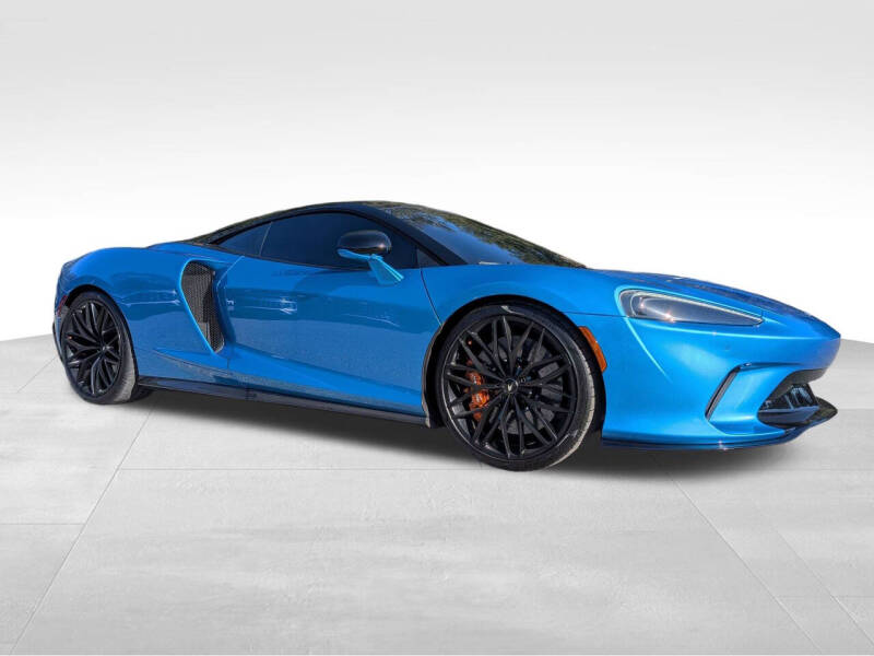 2022 McLaren GT