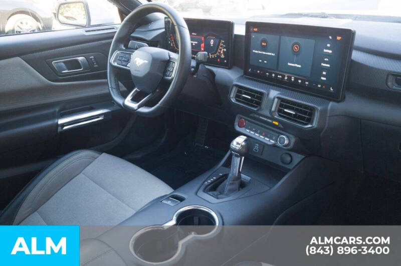 2024 Ford Mustang EcoBoost