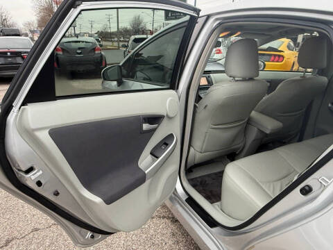 2010 Toyota Prius III