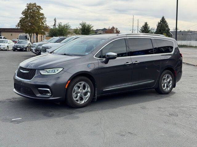 2021 Chrysler Pacifica Hybrid for sale at Axio Auto Boise in Boise, ID