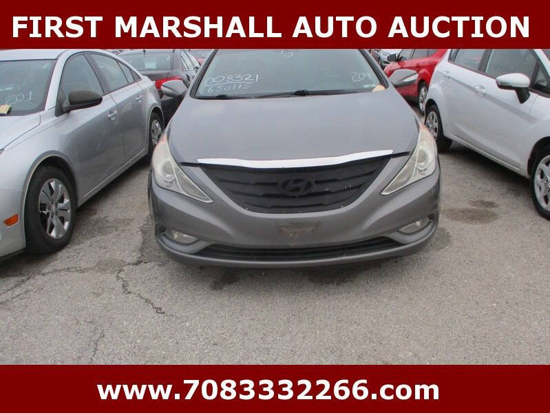 2013 Hyundai Sonata for sale at First Marshall Auto Auction in Harvey IL