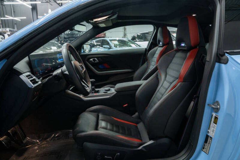 2025 BMW M2