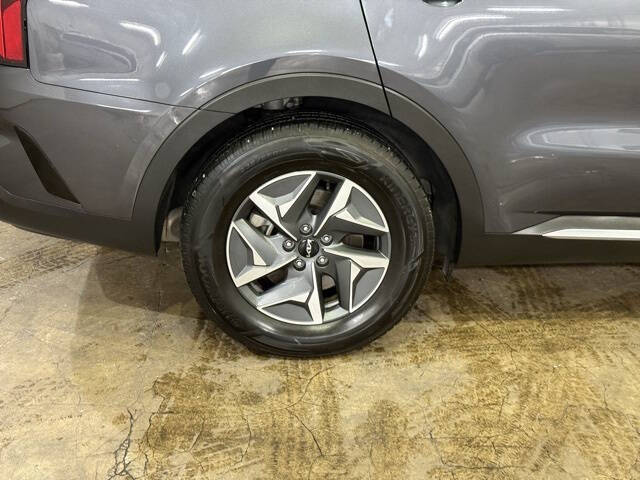 2022 Kia Sorento Hybrid EX