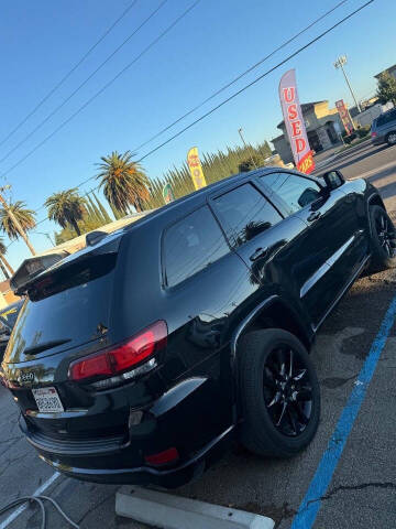 2019 Jeep Grand Cherokee Altitude