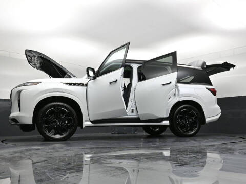 2026 Infiniti QX80 Sport