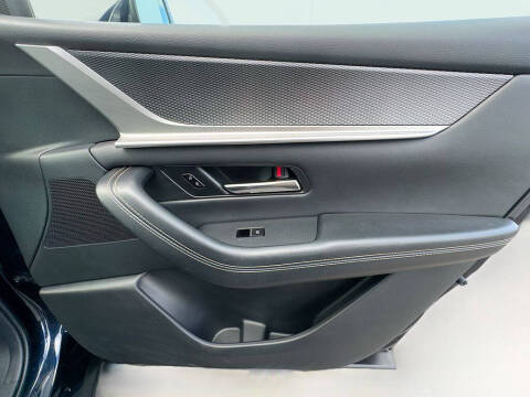 2024 Mazda CX-90 Plug-in Hybrid Premium Plus