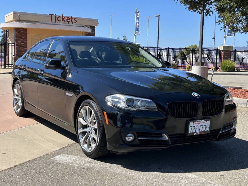 2016 BMW 5 Series 528i