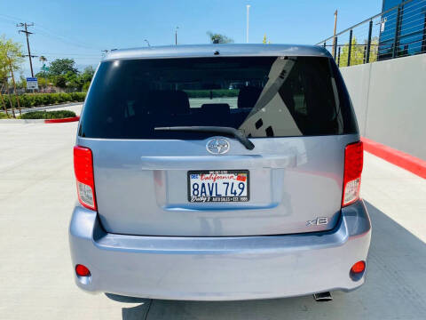 2012 Scion xB