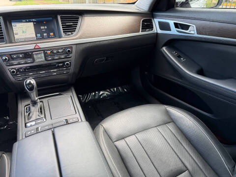 2015 Hyundai Genesis 5.0L