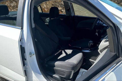 2019 Chevrolet Sonic LT Auto