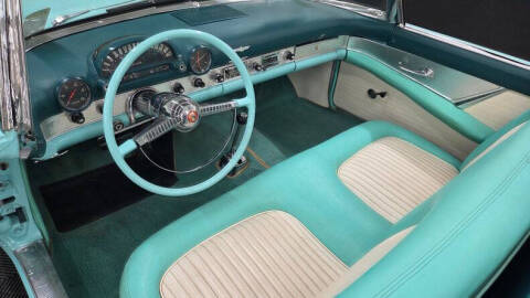 1955 Ford Thunderbird