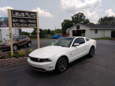2010 Ford Mustang for sale at LEWIS AUTO in Mountain Home AR